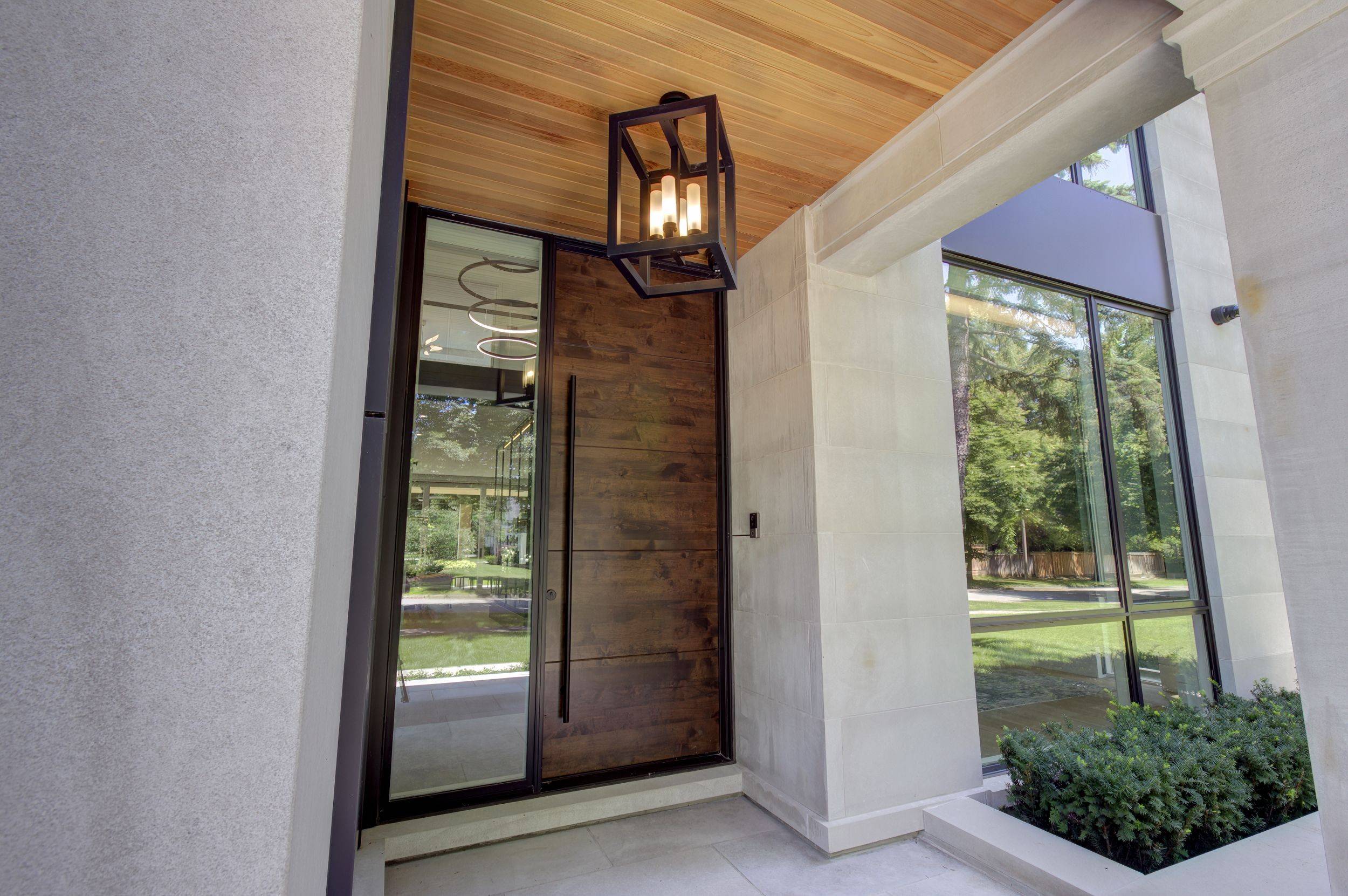 1472 Oakhill DR, Oakville, ON L6J 1Y5