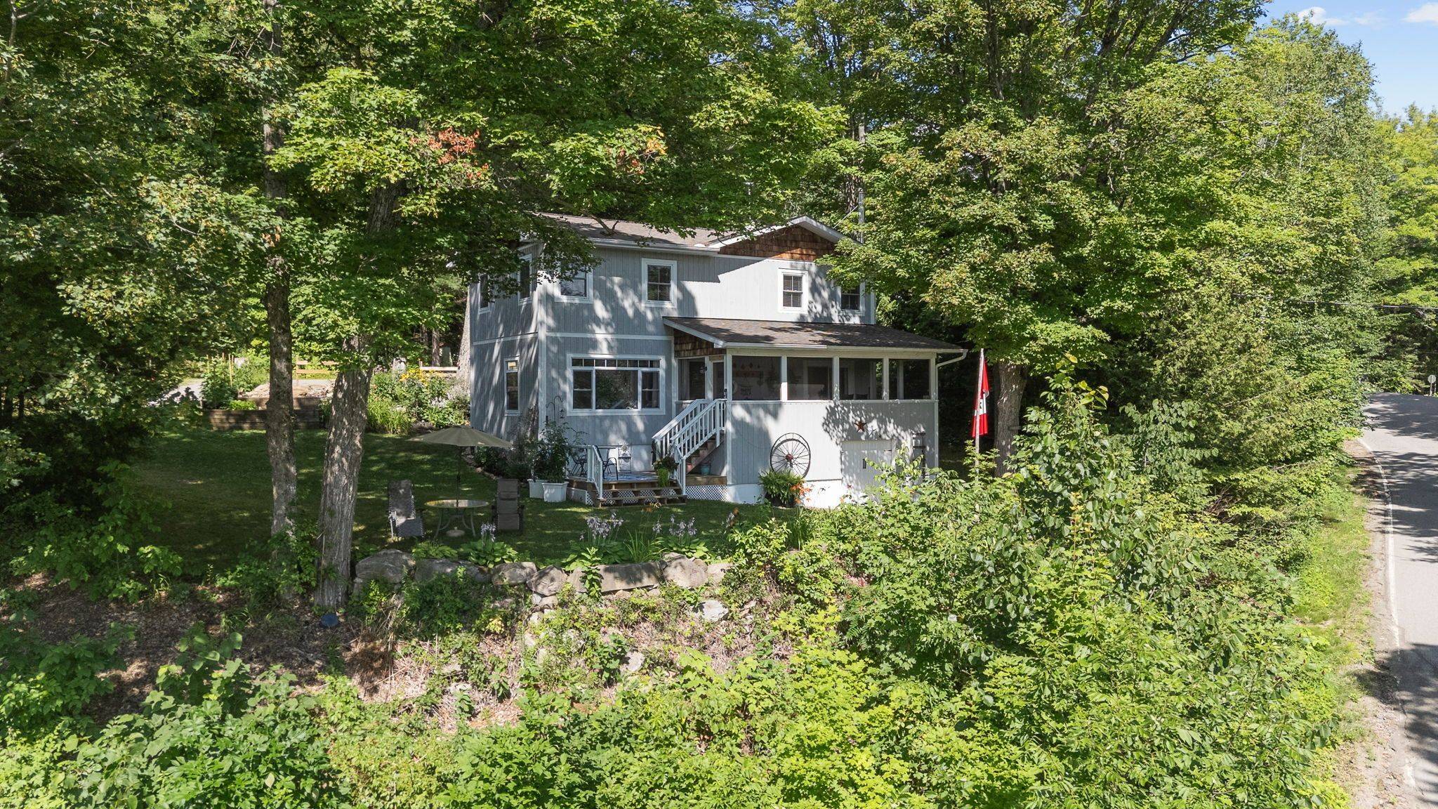 1013 Neilburg DR, Highlands East, ON K0L 3C0