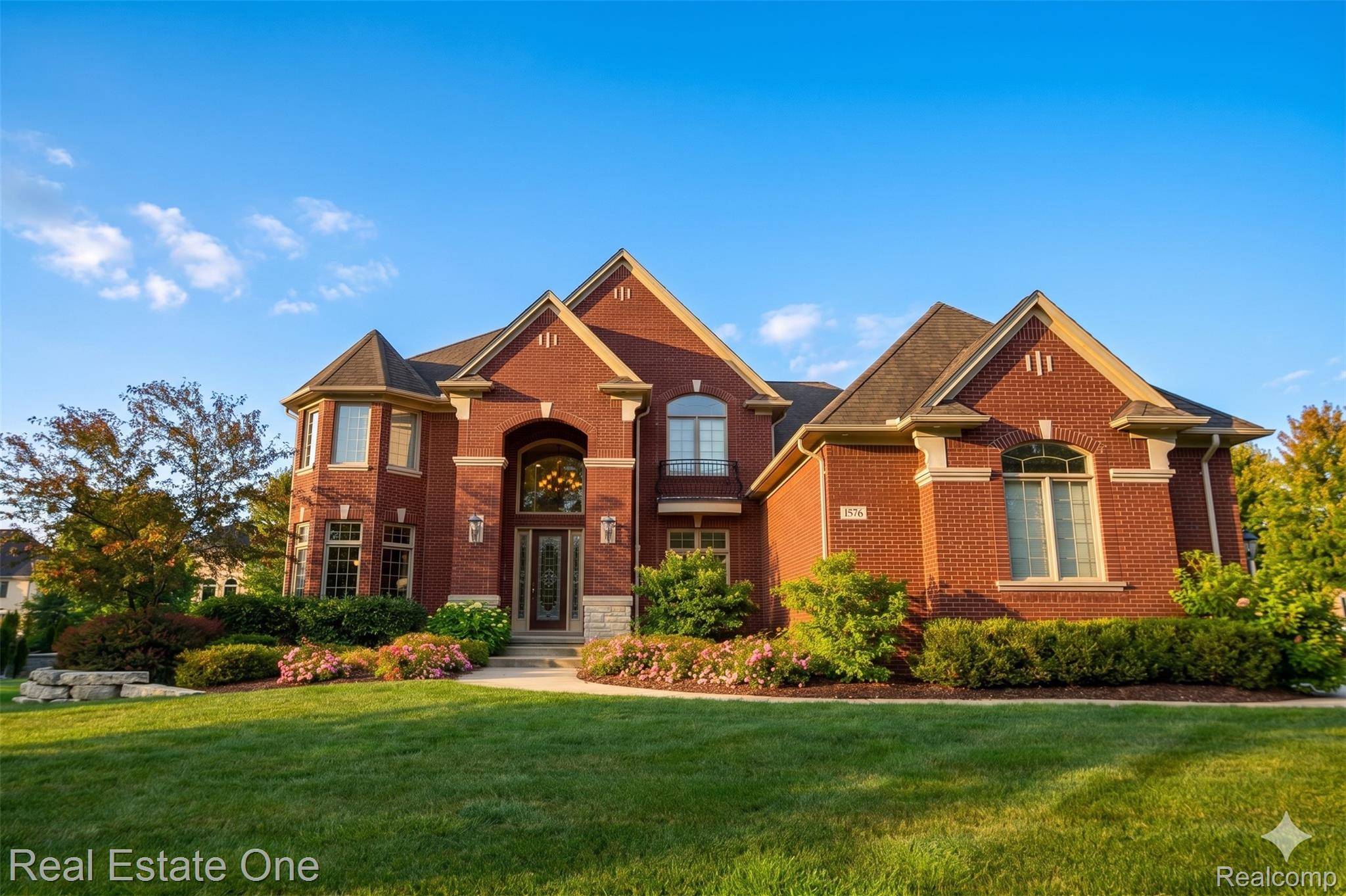 1576 Galena, Rochester Hills, MI 48306