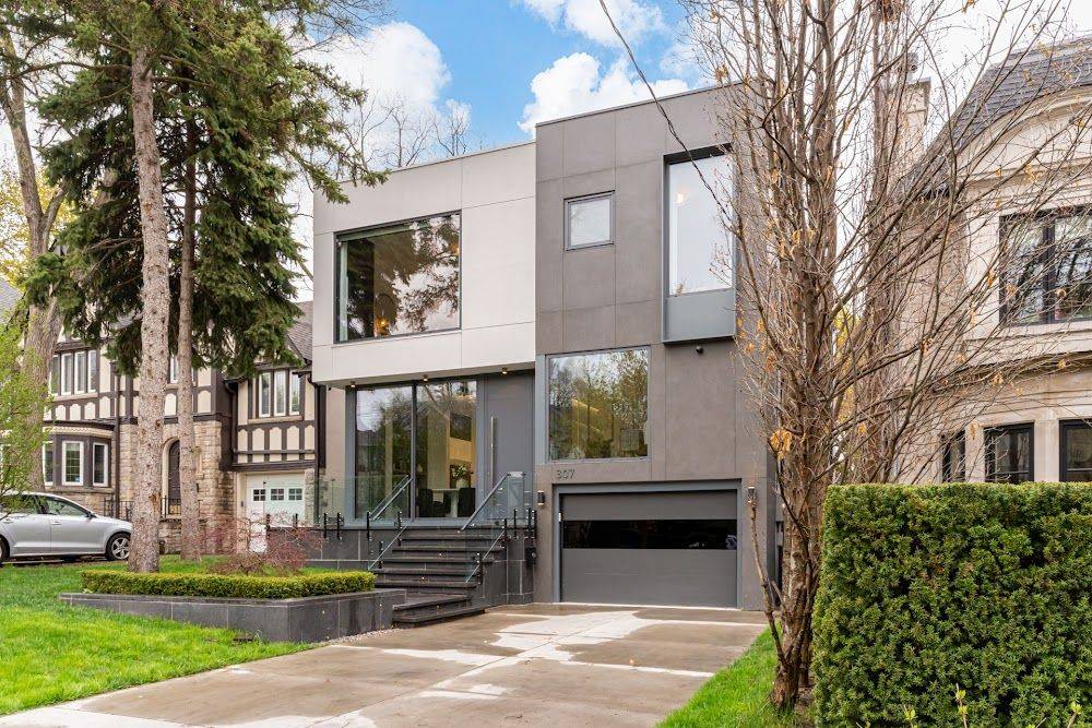307 Richview AVE, Toronto C03, ON M5P 3G4