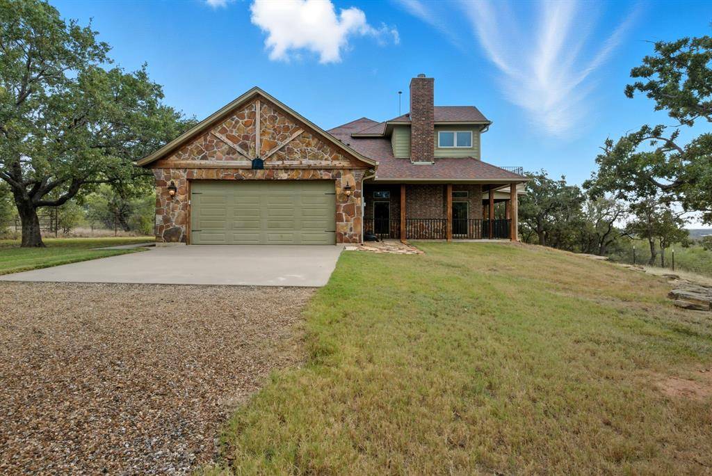 735 Gresham Lane, Jacksboro, TX 76458