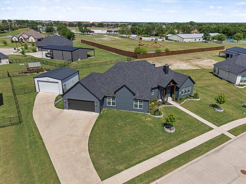 1007 Sinopa Street, Caddo Mills, TX 75135