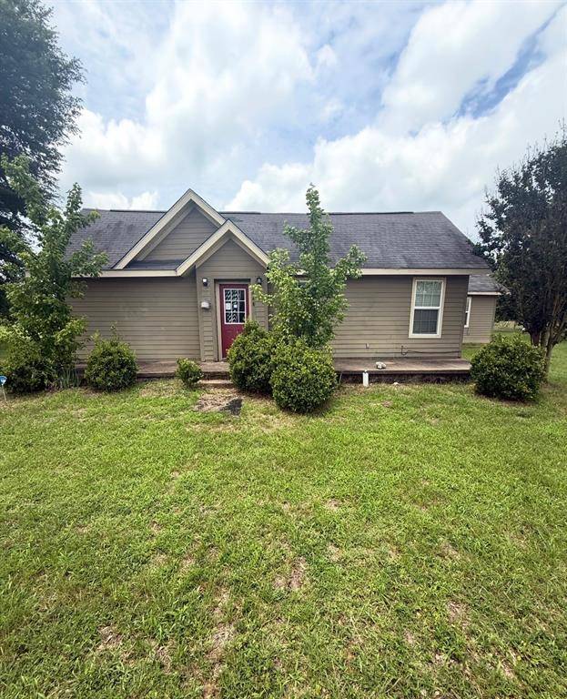648 S Center Street, Buffalo, TX 75831