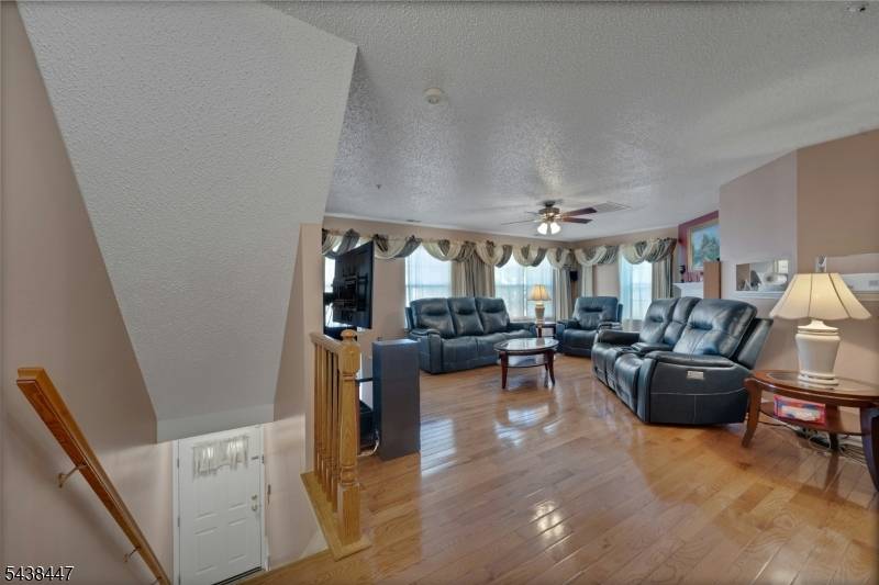 72 Marrow St, Newark City, NJ 07103