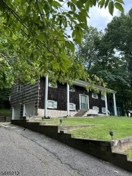 20 Hillsdale Dr, Vernon Twp., NJ 07461