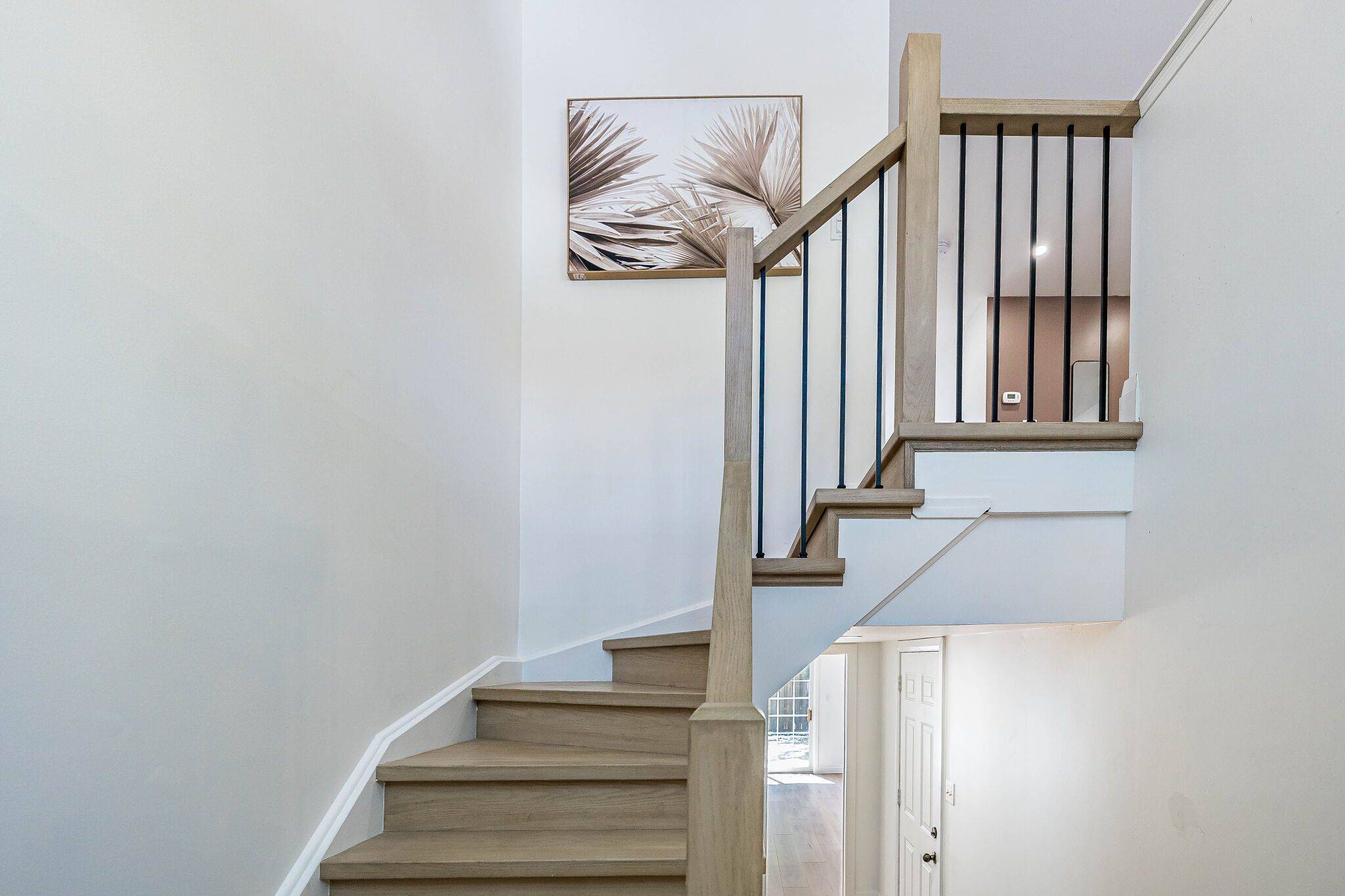 29 Mosaics AVE, Aurora, ON L4G 7L5