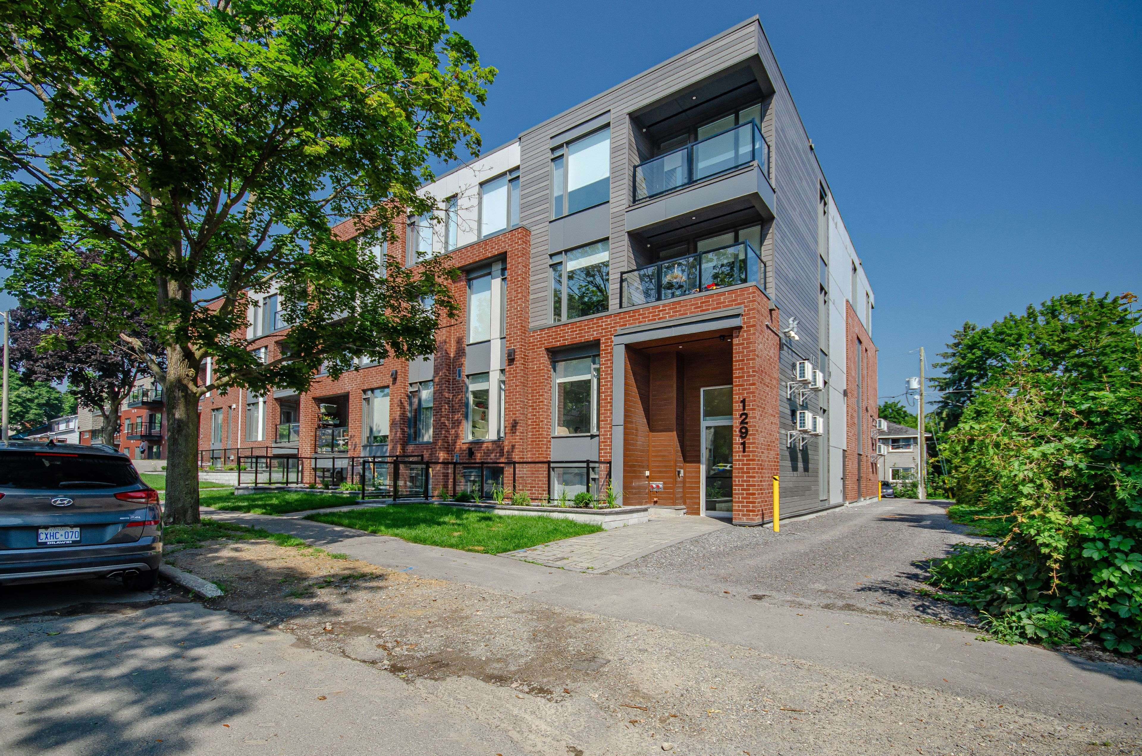 1291 Summerville AVE #202, Carlington - Central Park, ON K1Z 8G7
