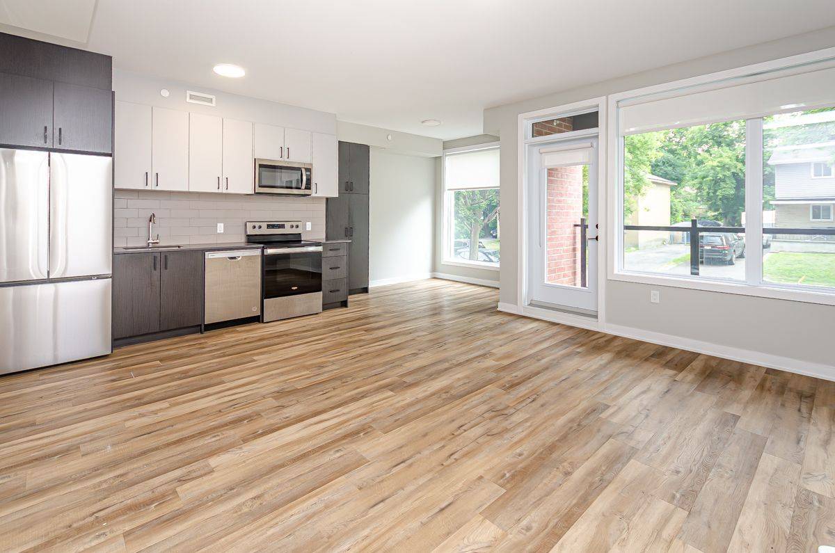 1291 Summerville AVE #202, Carlington - Central Park, ON K1Z 8G7