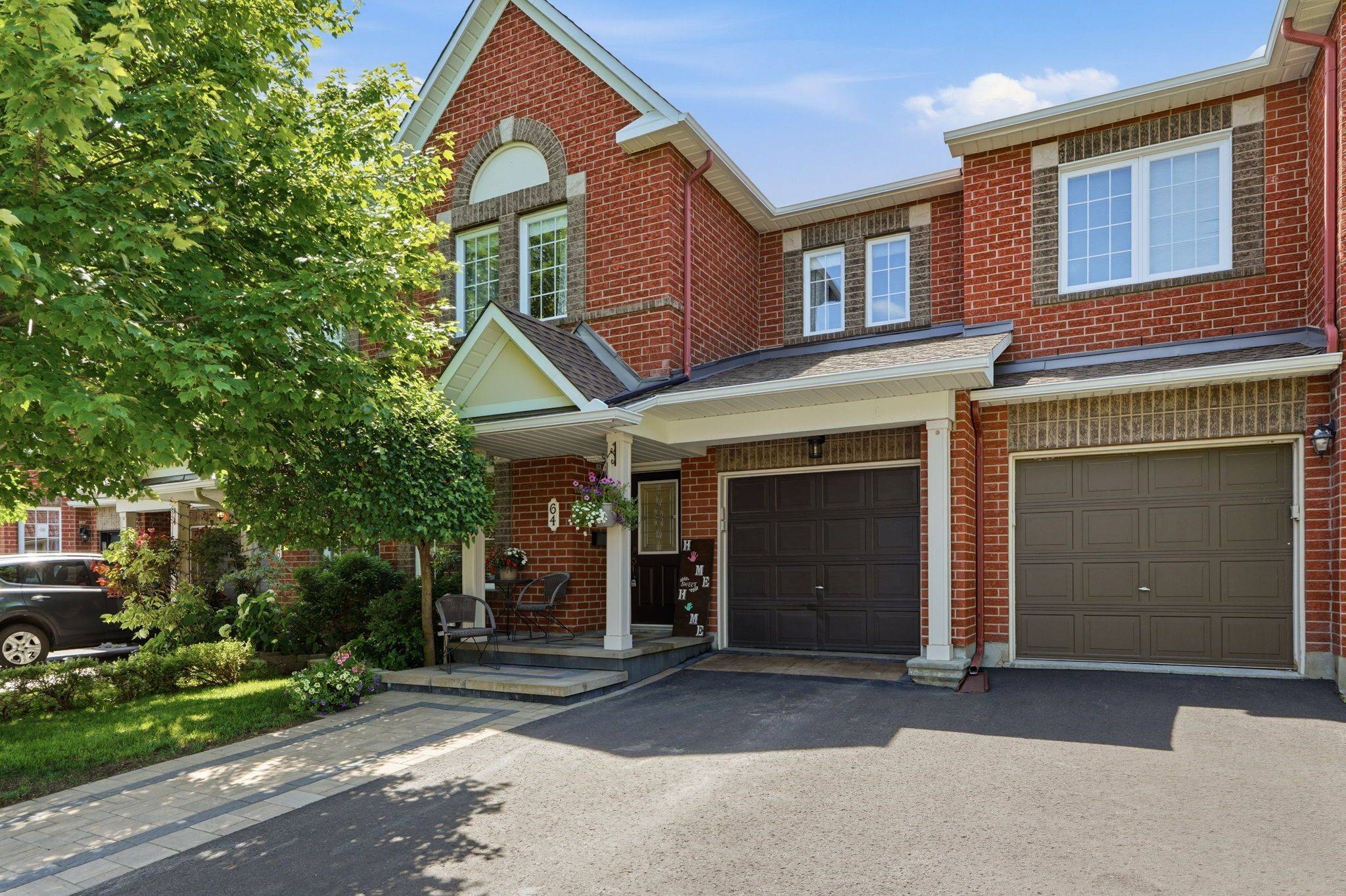 64 Collington ST, Barrhaven, ON K2G 6X3