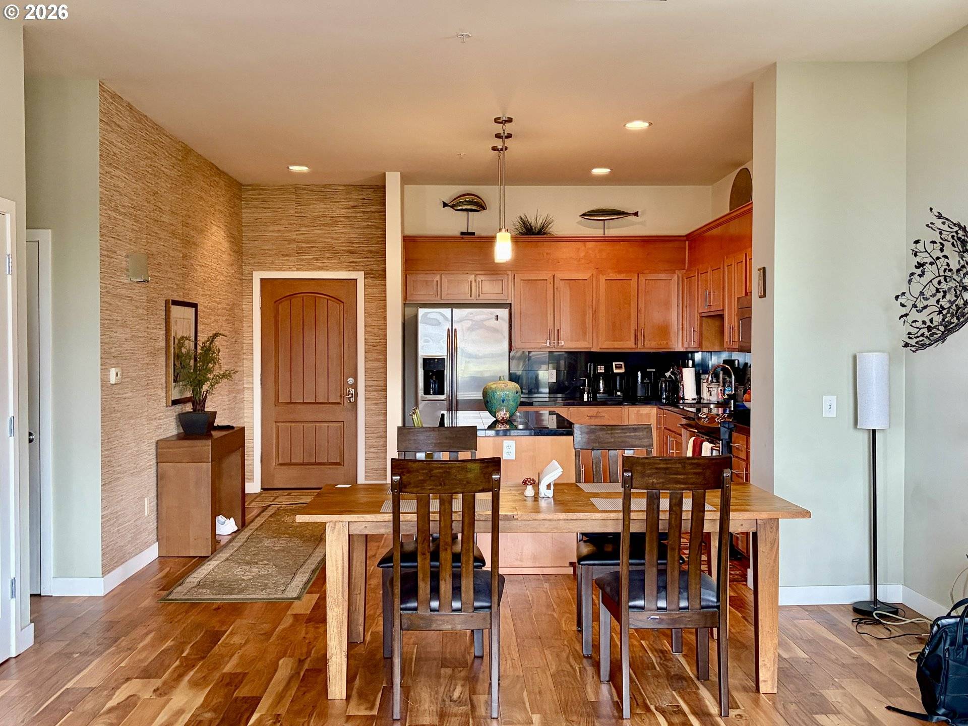 3930 ABBEY LN #301A, Astoria, OR 97103