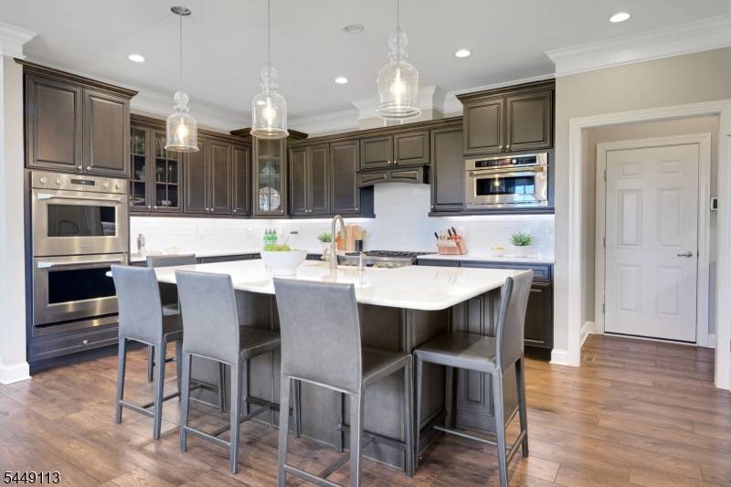 1 Oheka Pl, Morris Twp., NJ 07960