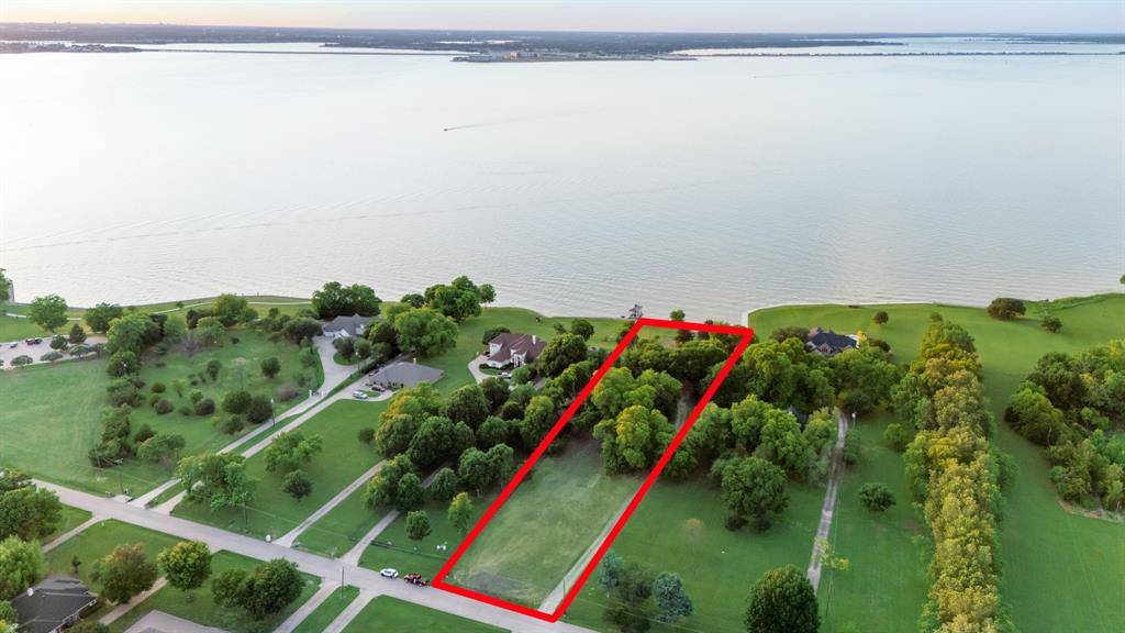 506 Terry Lane, Heath, TX 75032
