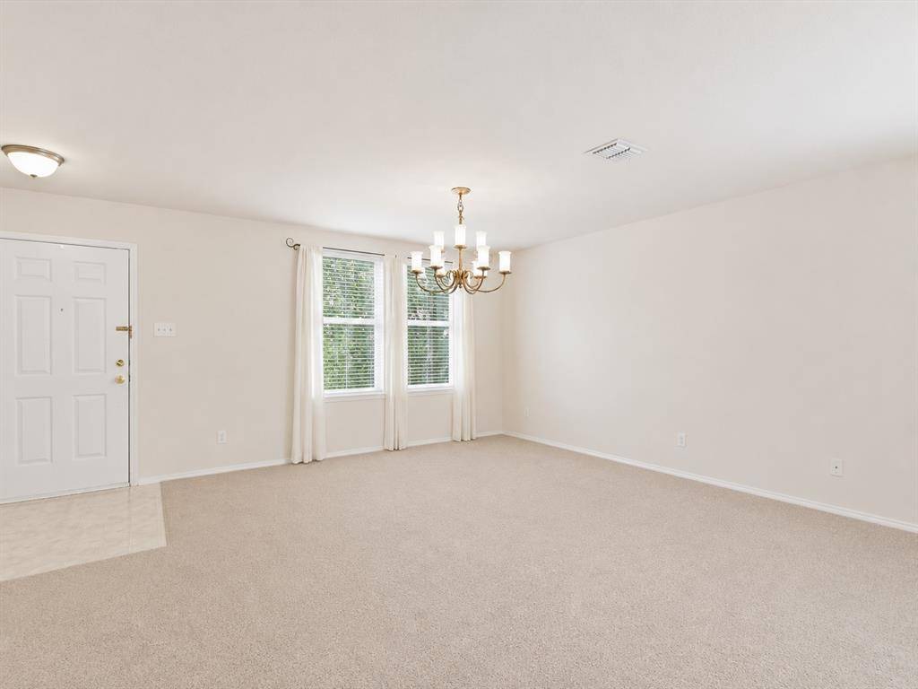 6308 St James Place, Denton, TX 76210