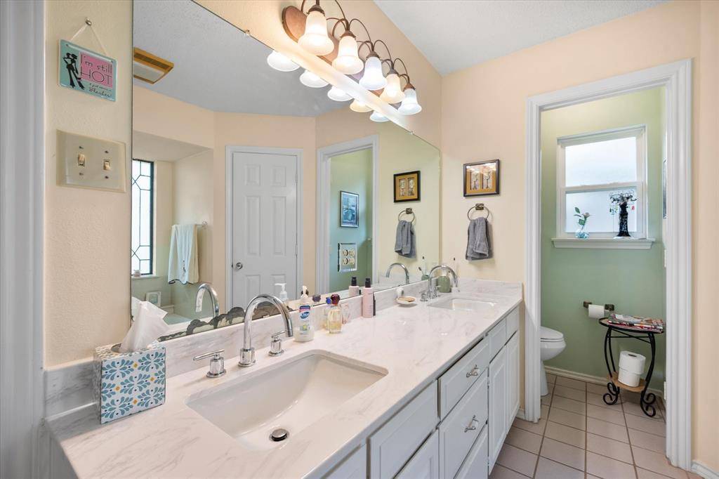 1838 Westcrest Drive, Arlington, TX 76013