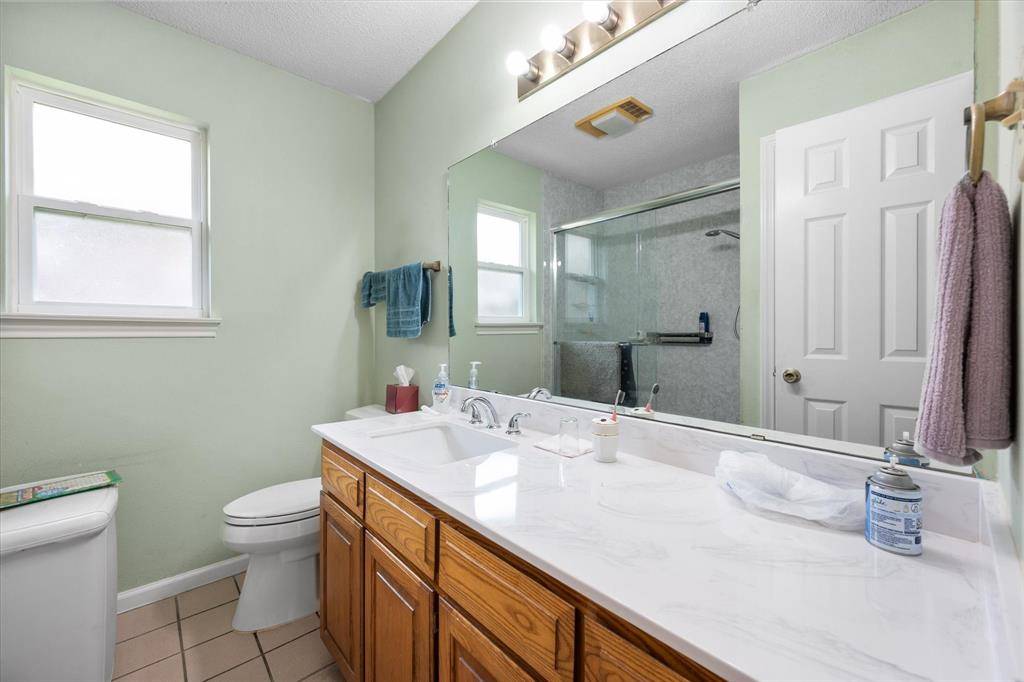 1838 Westcrest Drive, Arlington, TX 76013