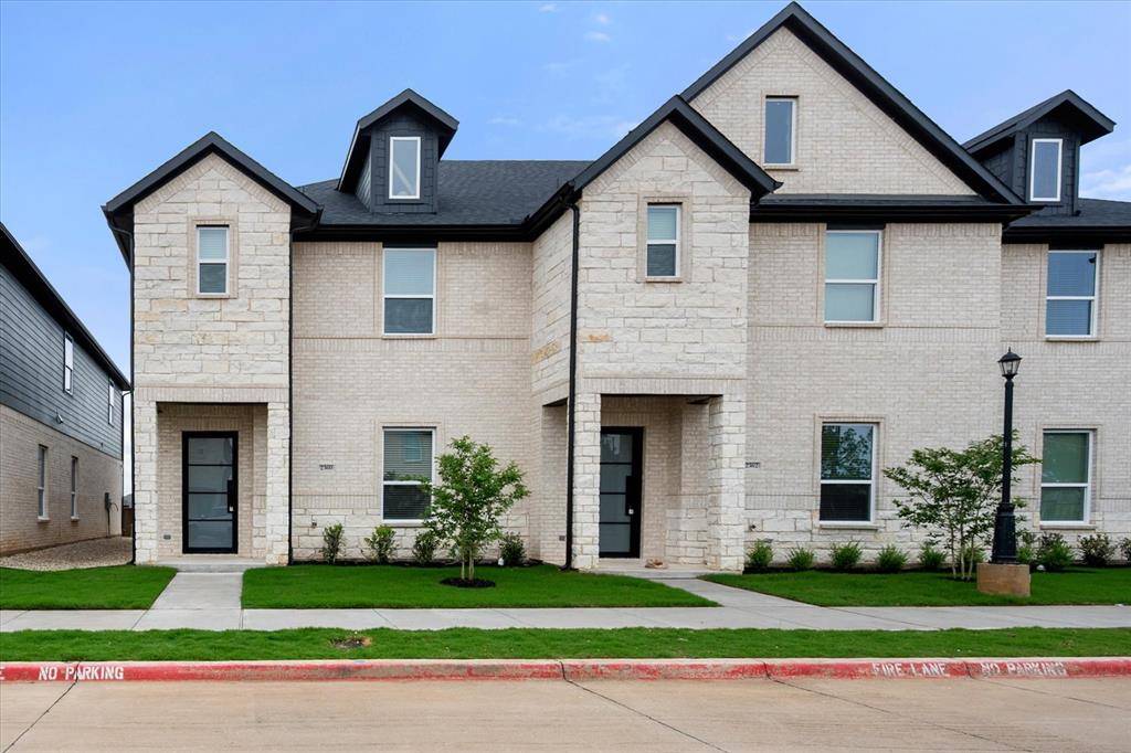 2343 Spring Park Boulevard, Arlington, TX 76016