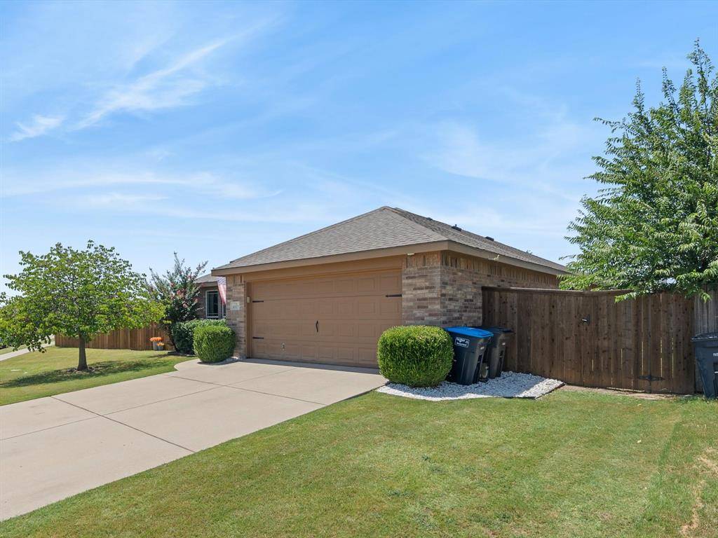 4517 Rockmill Trail, Fort Worth, TX 76179