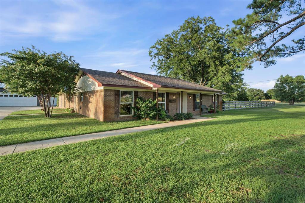 110 Brumley Road, Krugerville, TX 76227
