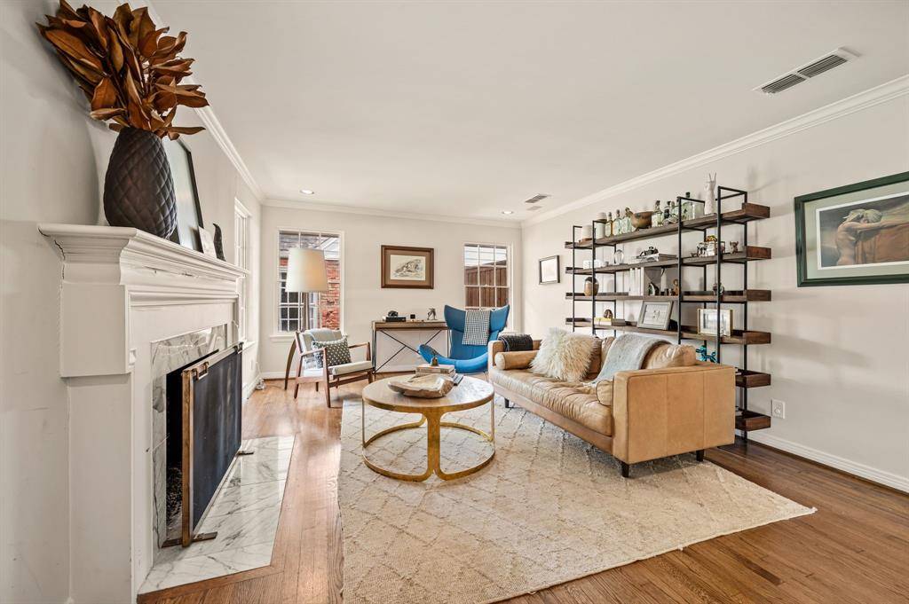 7002 Westlake Avenue, Dallas, TX 75214