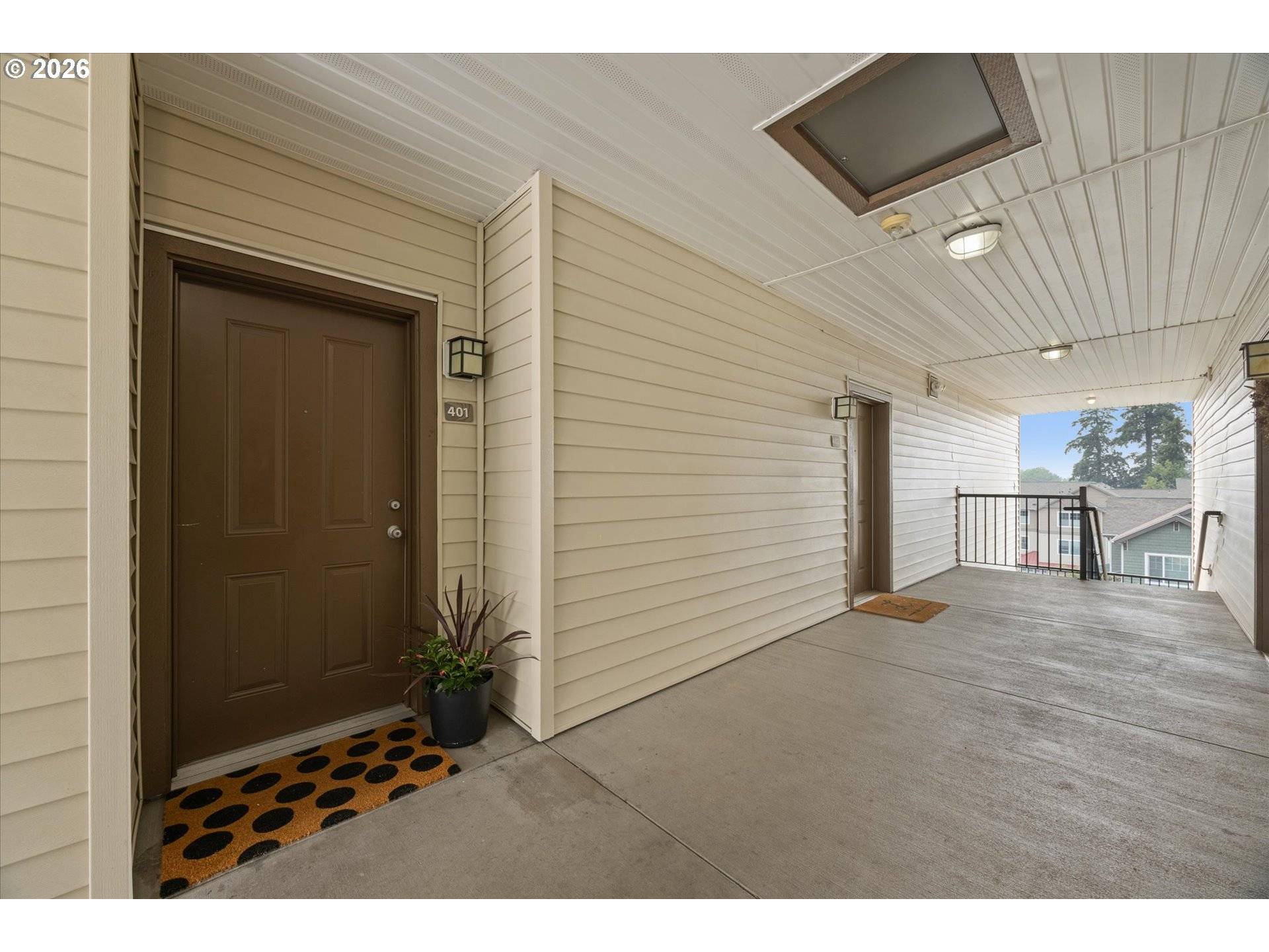590 NW LOST SPRINGS TER #401, Portland, OR 97229