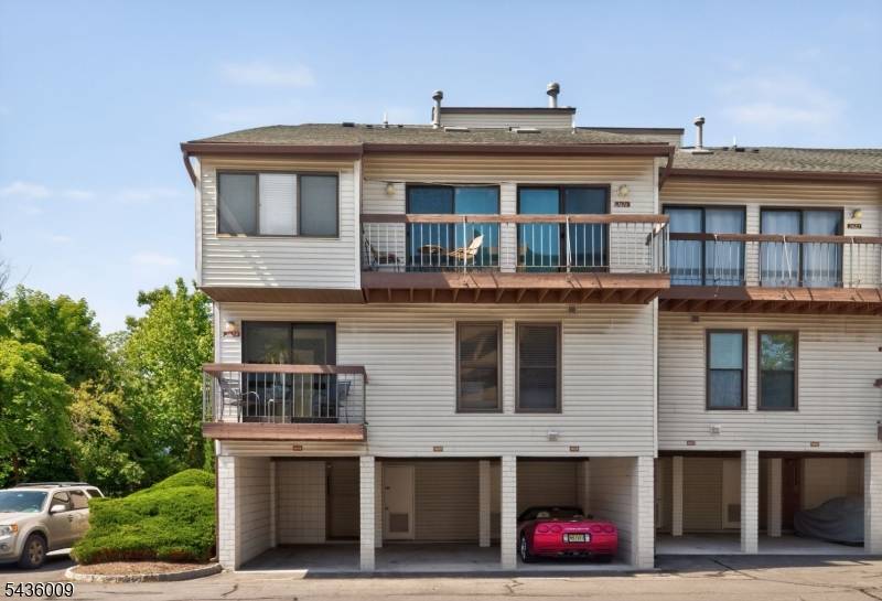 3624 Royce Ct, Hillsborough Twp., NJ 08844