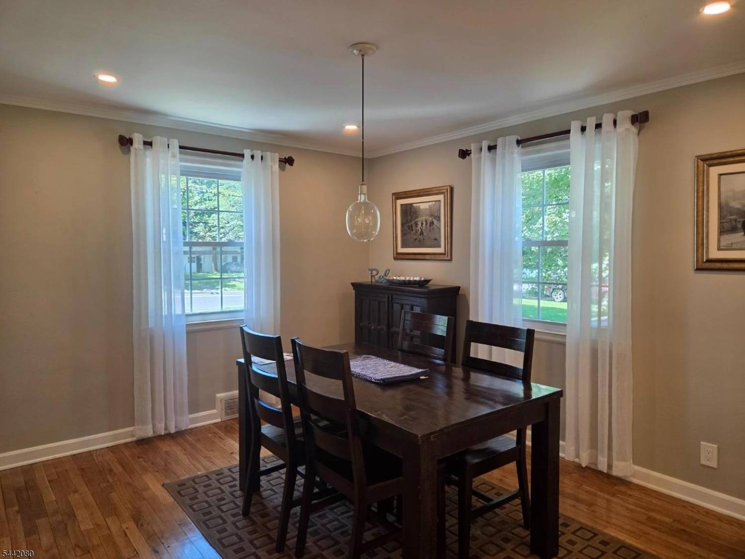 137 Passaic Ave, Summit City, NJ 07901