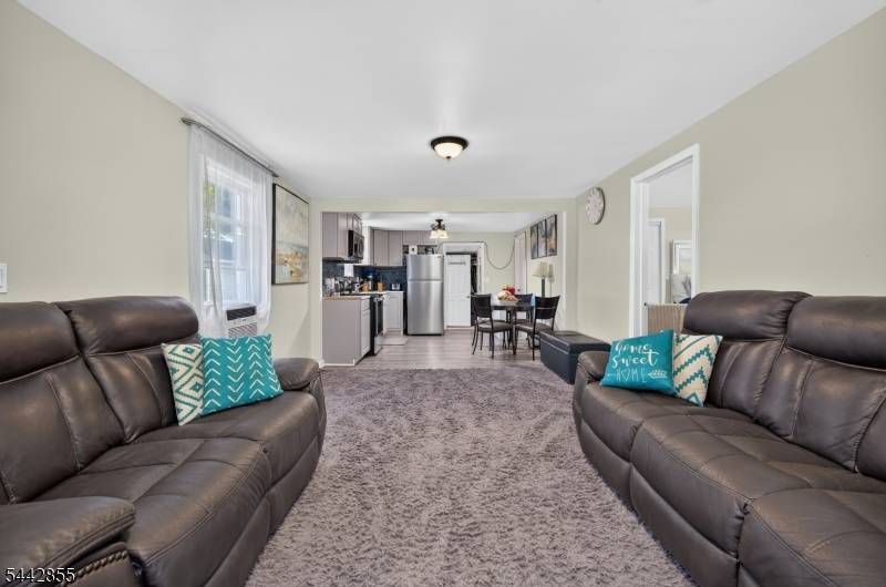 57 Pine Brook Rd, Lincoln Park Boro, NJ 07035