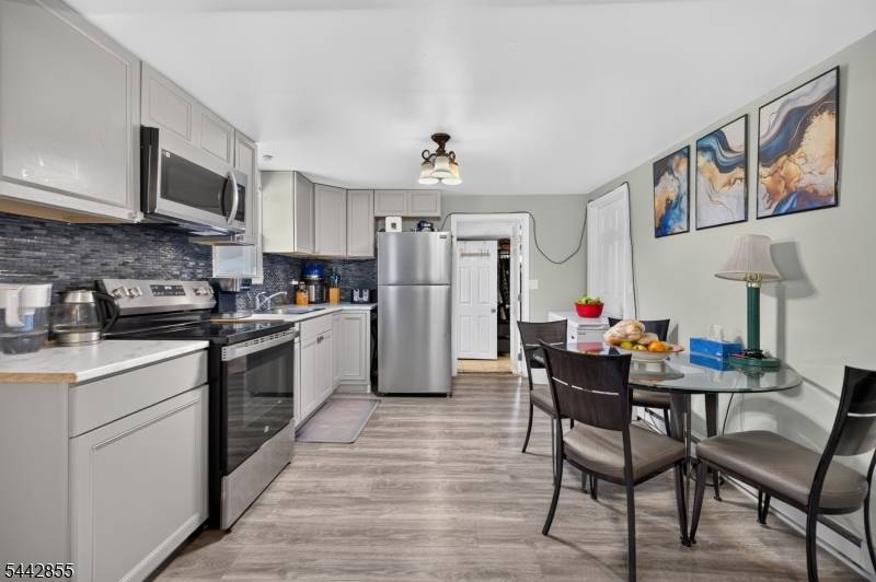 57 Pine Brook Rd, Lincoln Park Boro, NJ 07035