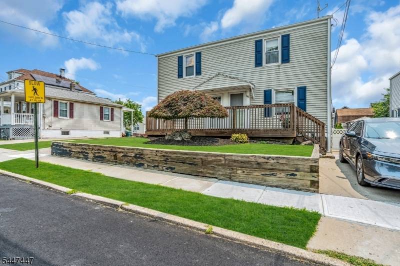 686 Colgate Ave, Perth Amboy City, NJ 08861