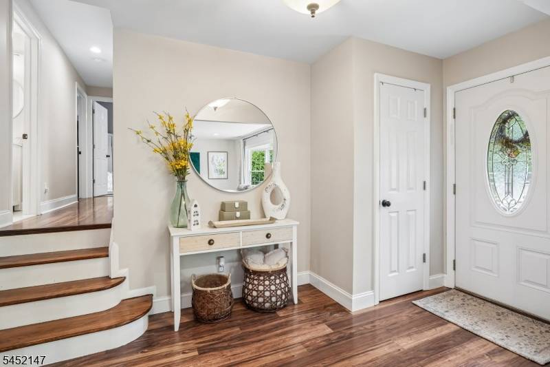 24 Lawrence Rd, Wayne Twp., NJ 07470