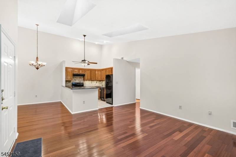 4006 Crawford Ct, Bridgewater Twp., NJ 08807