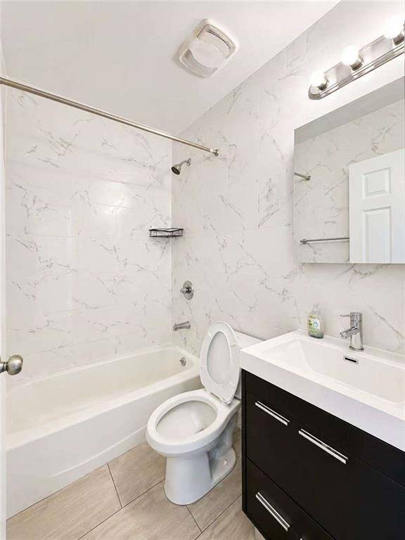 970 52nd ST, Brooklyn, NY 11219