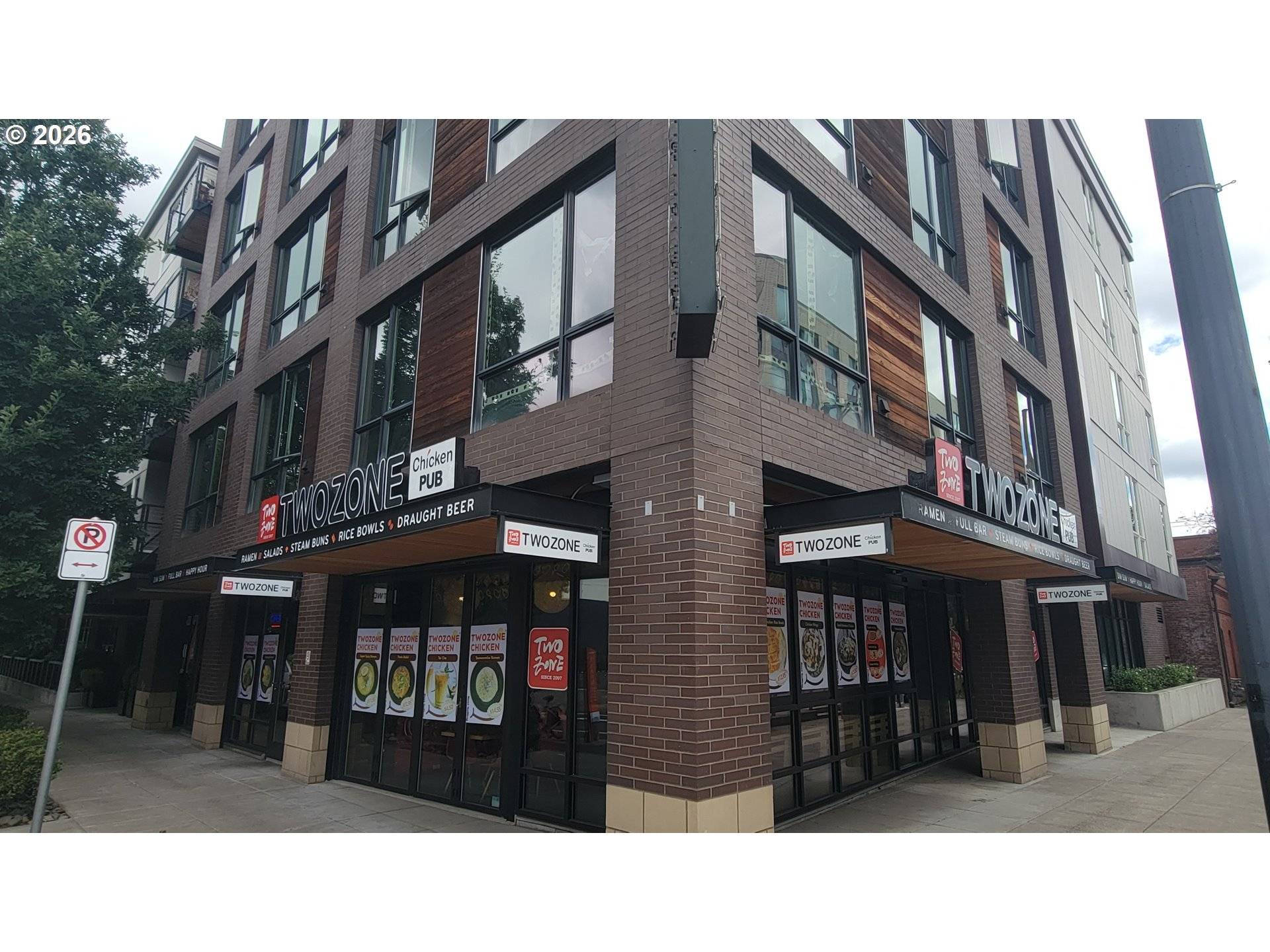 1200 NW 18TH AVE, Portland, OR 97209
