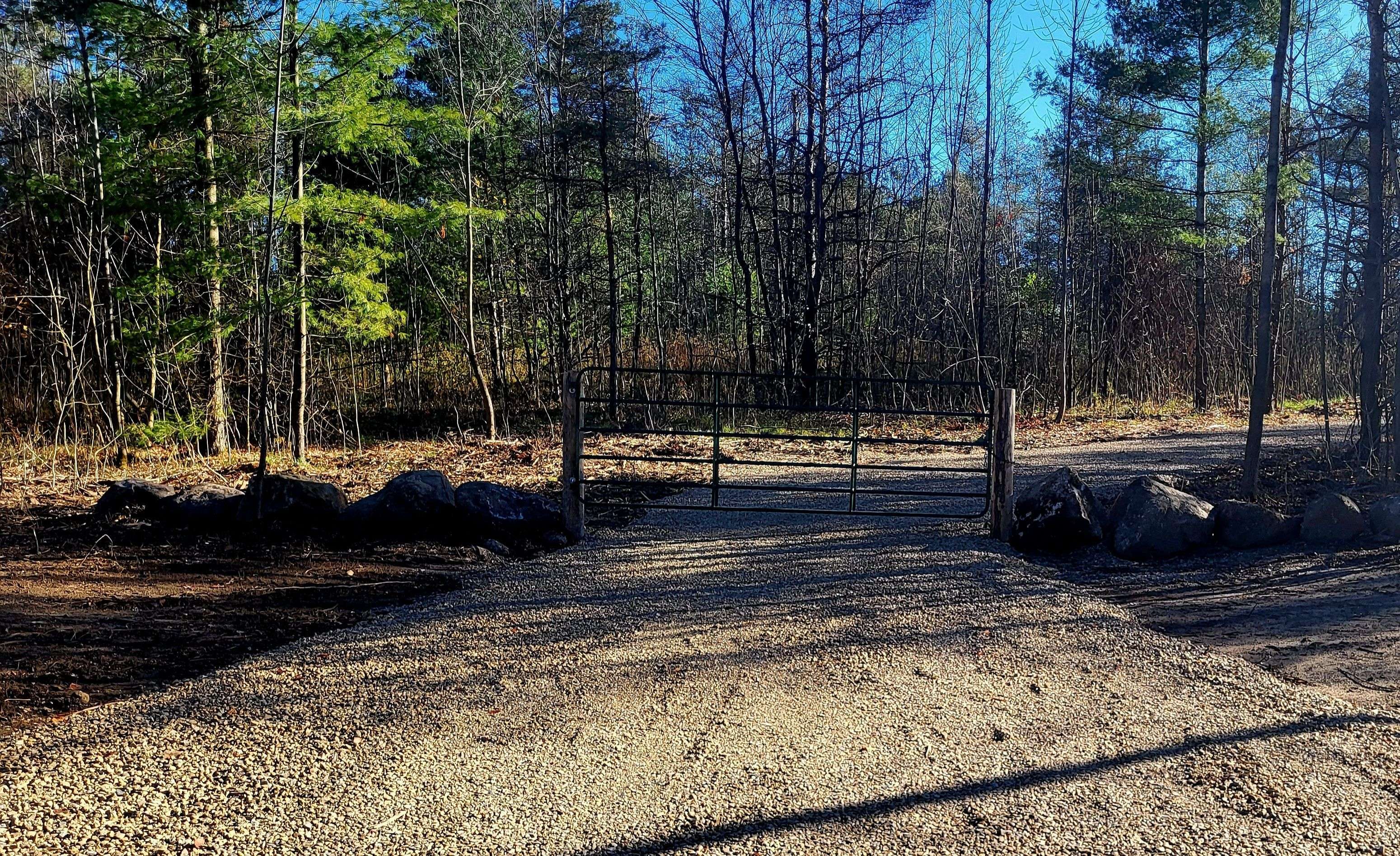 395421 Concession 2 RD, Chatsworth, ON N0H 2V0