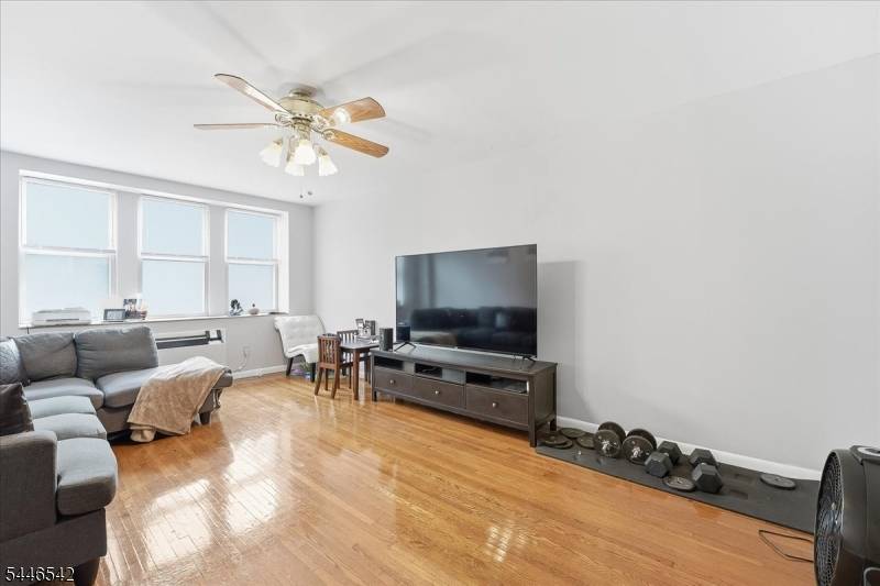 19-31 Lyons Ave #207, Newark City, NJ 07112