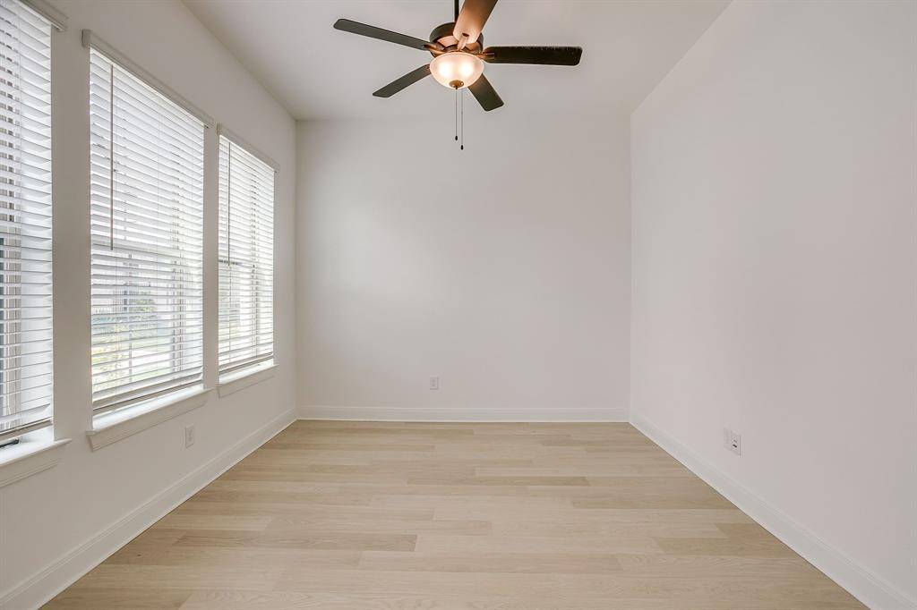 708 Pheasant Run Street, Arlington, TX 76005