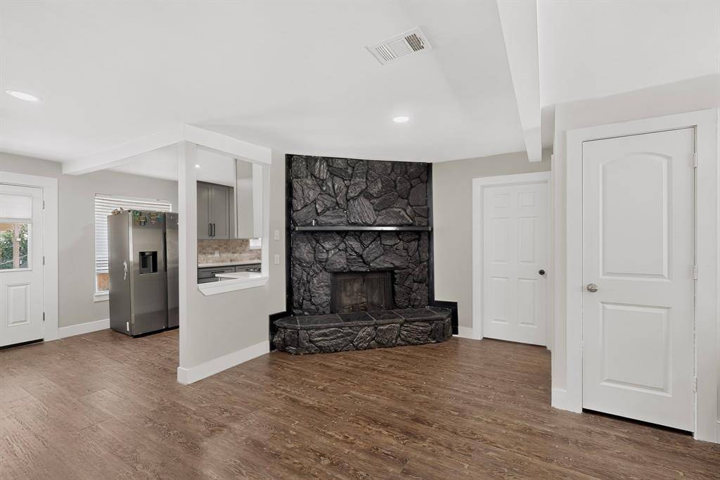 2310 Costa Mesa Drive, Dallas, TX 75228