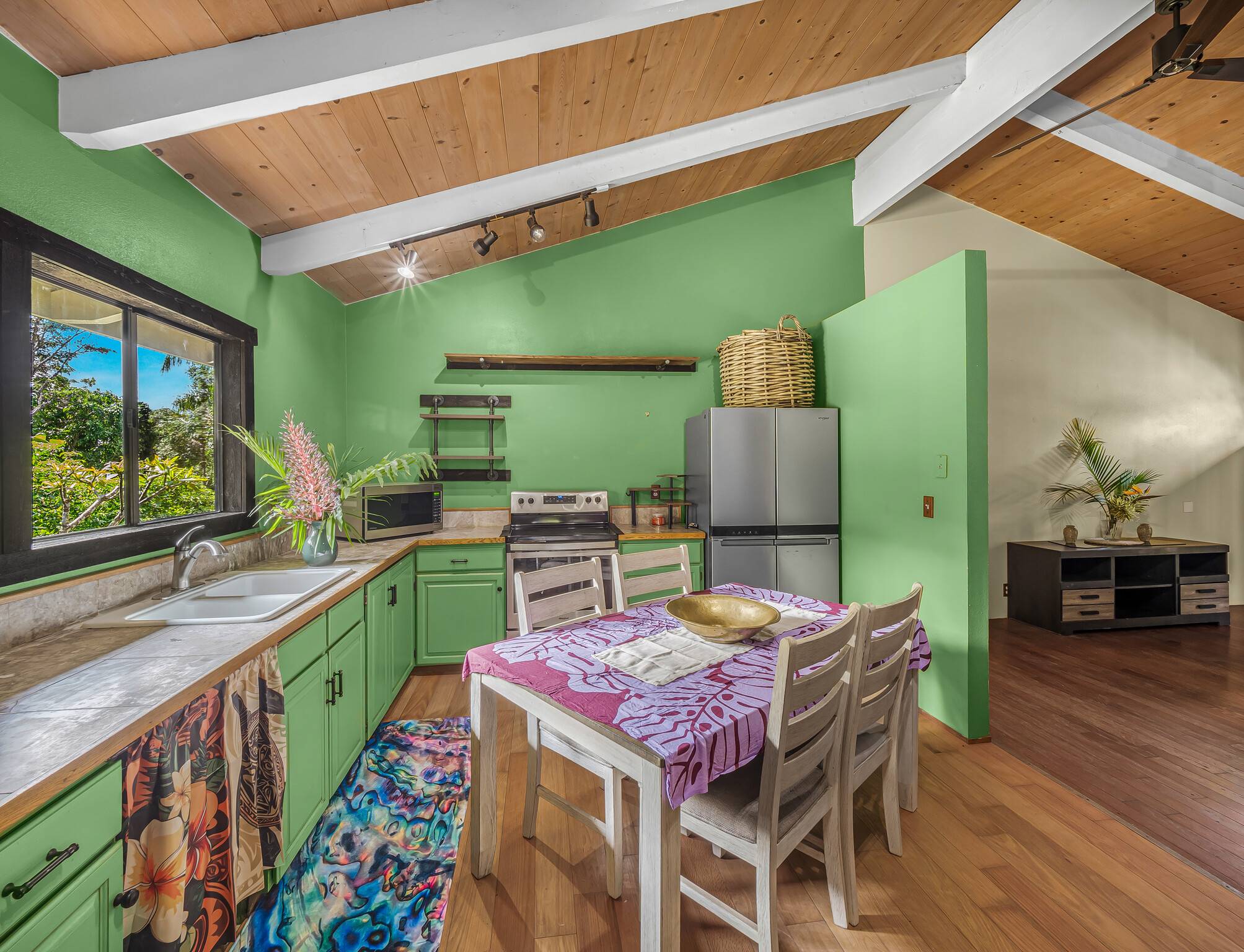 92-9094 GINGER BLOSSOM LN, Ocean View, HI 96737