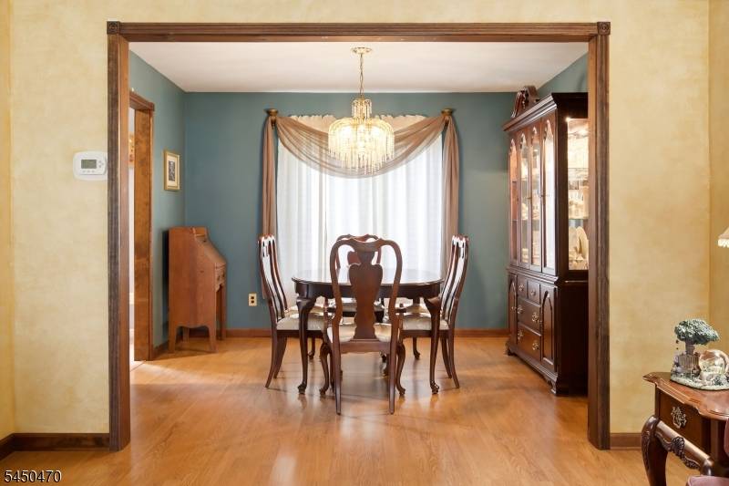 18 Markwood Dr, Howell Twp., NJ 07731