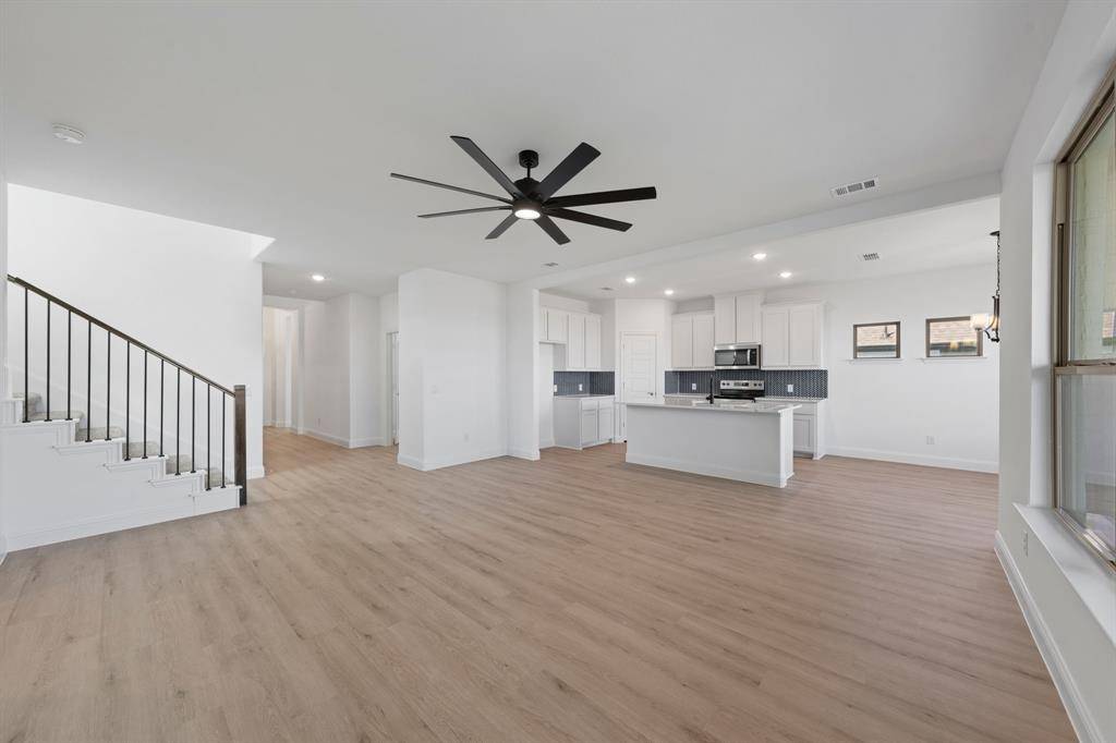 5000 Taylor Trail, Sanger, TX 76266