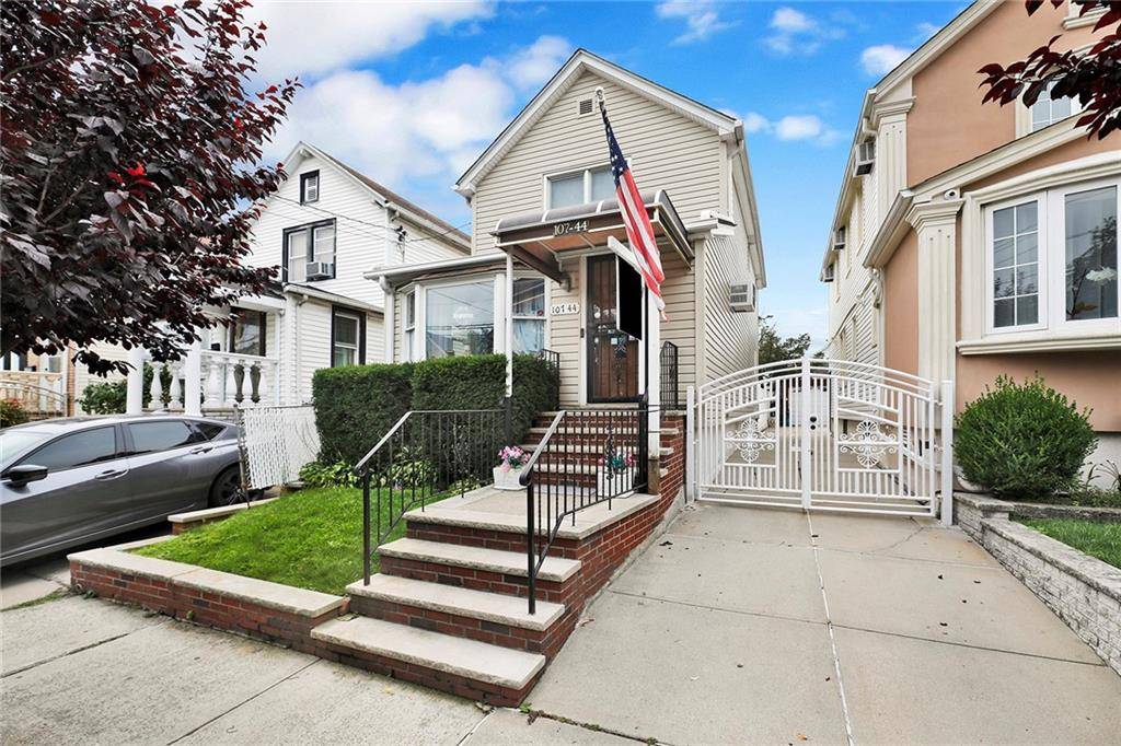 107-44 108th ST, Richmond Hill, NY 11419