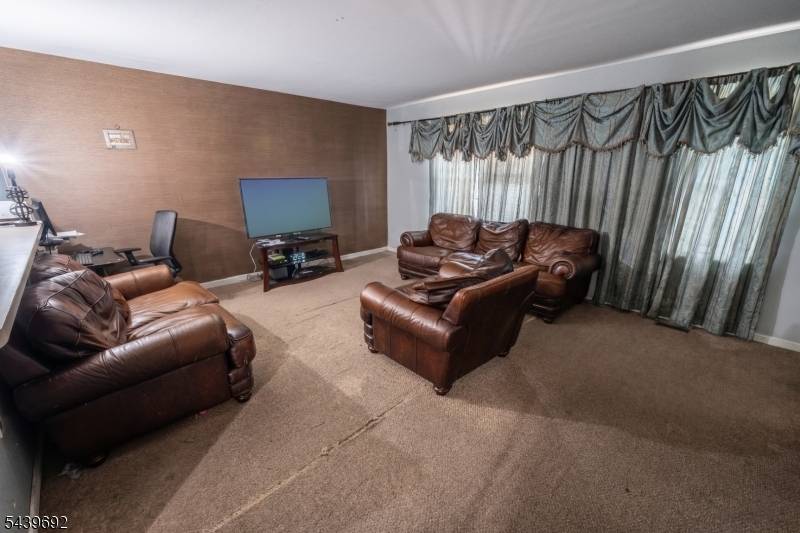 78-80 Milford Ave, Newark City, NJ 07108