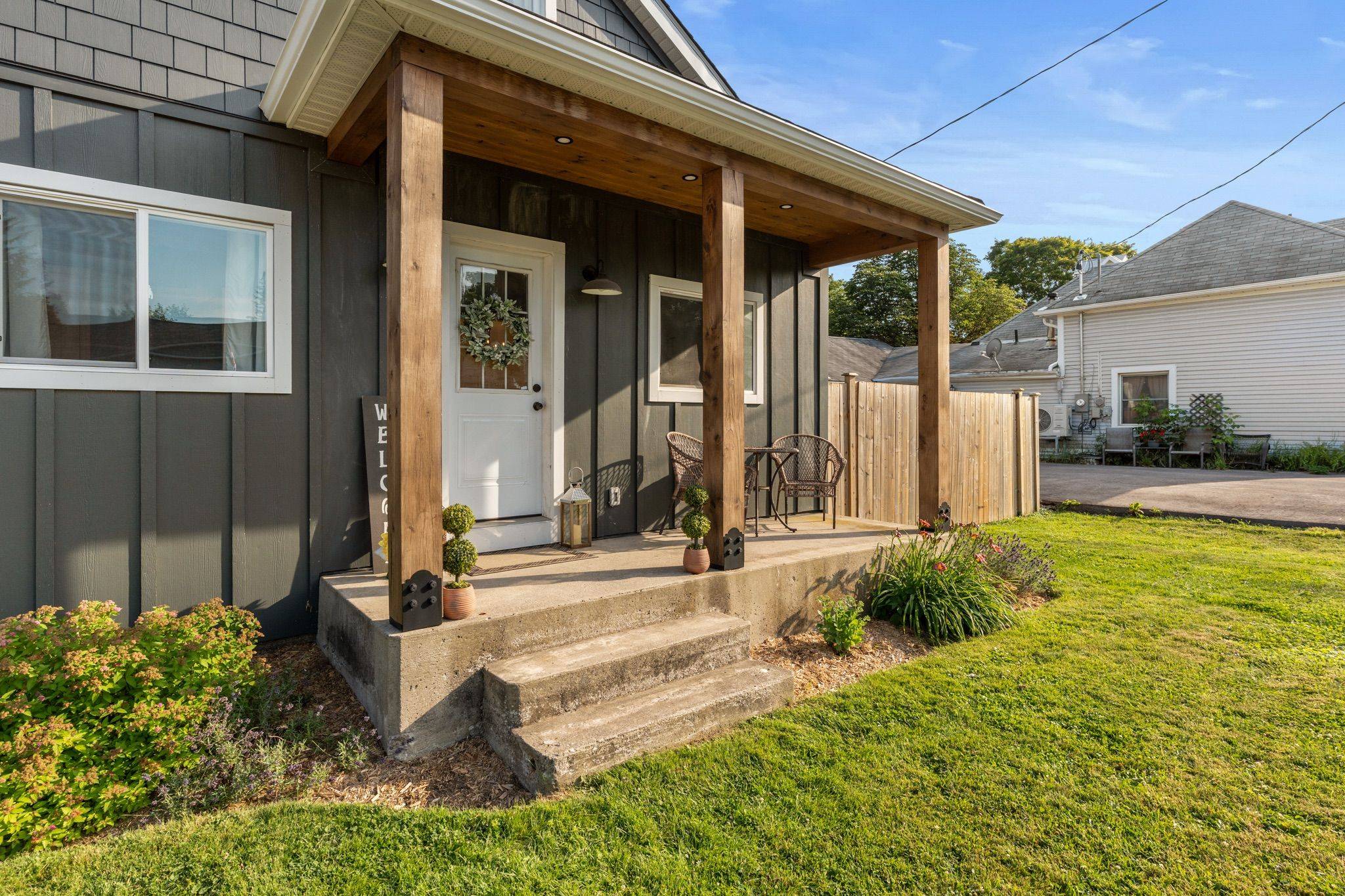 5317 County 9 RD, Clearview, ON L0M 1N0