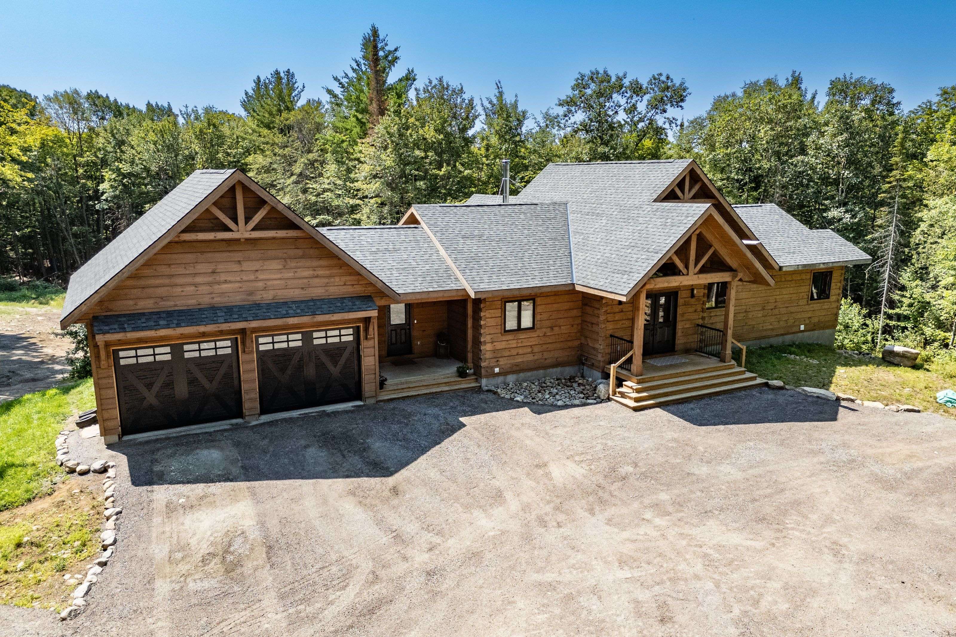 1265 Britannia RD, Huntsville, ON P1H 2J3