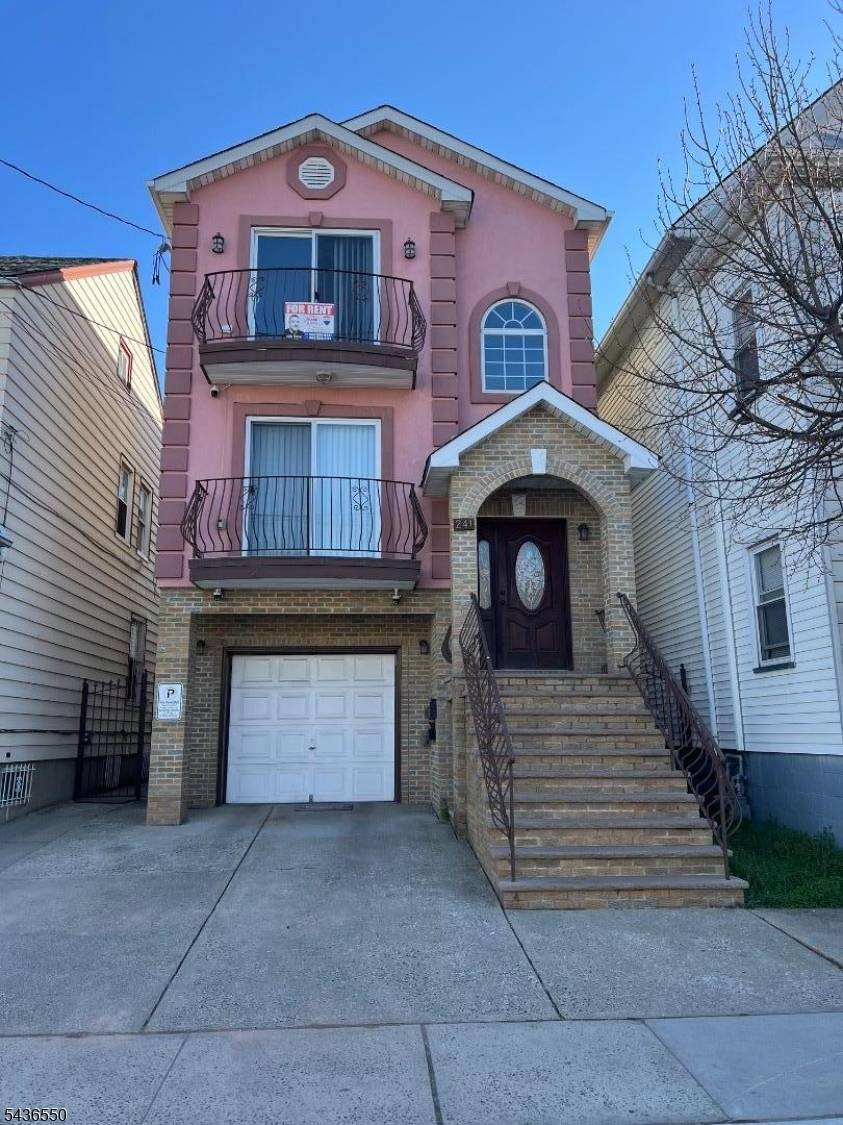 241 Fulton St #2, Elizabeth City, NJ 07206