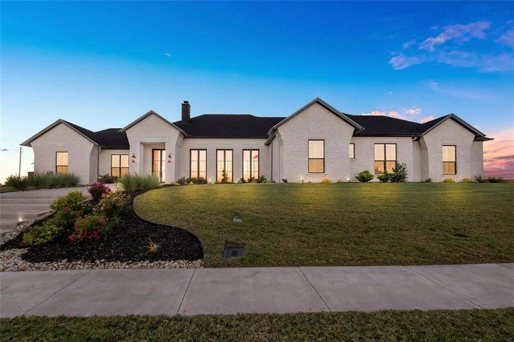 134 Sunflower Street, Lorena, TX 76655