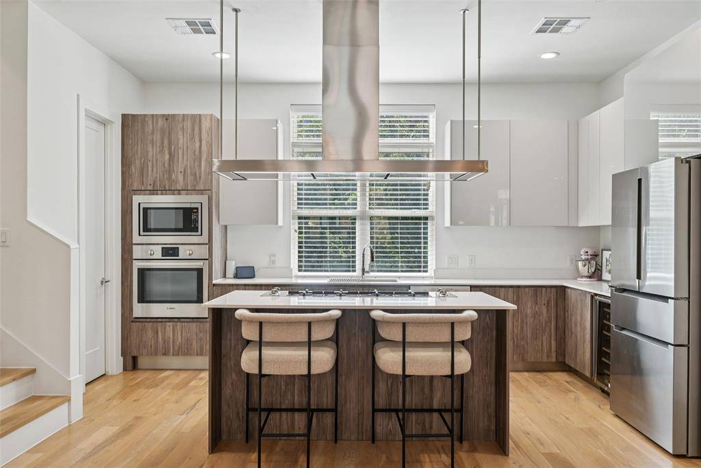 4511 Arberry Lane, Dallas, TX 75219