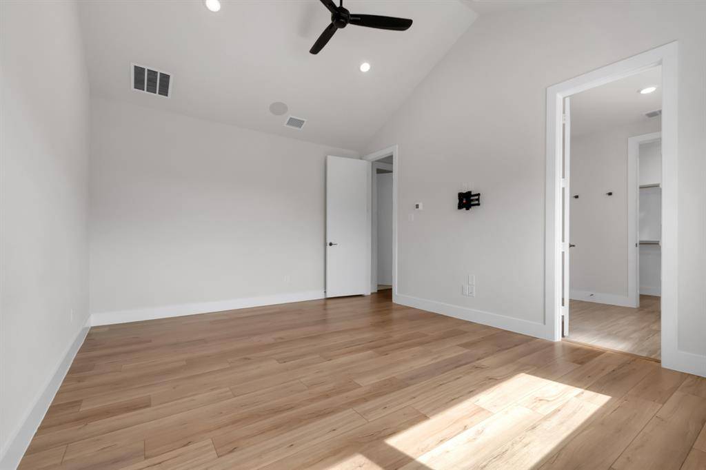 1028 Bastion Court, Dallas, TX 75212
