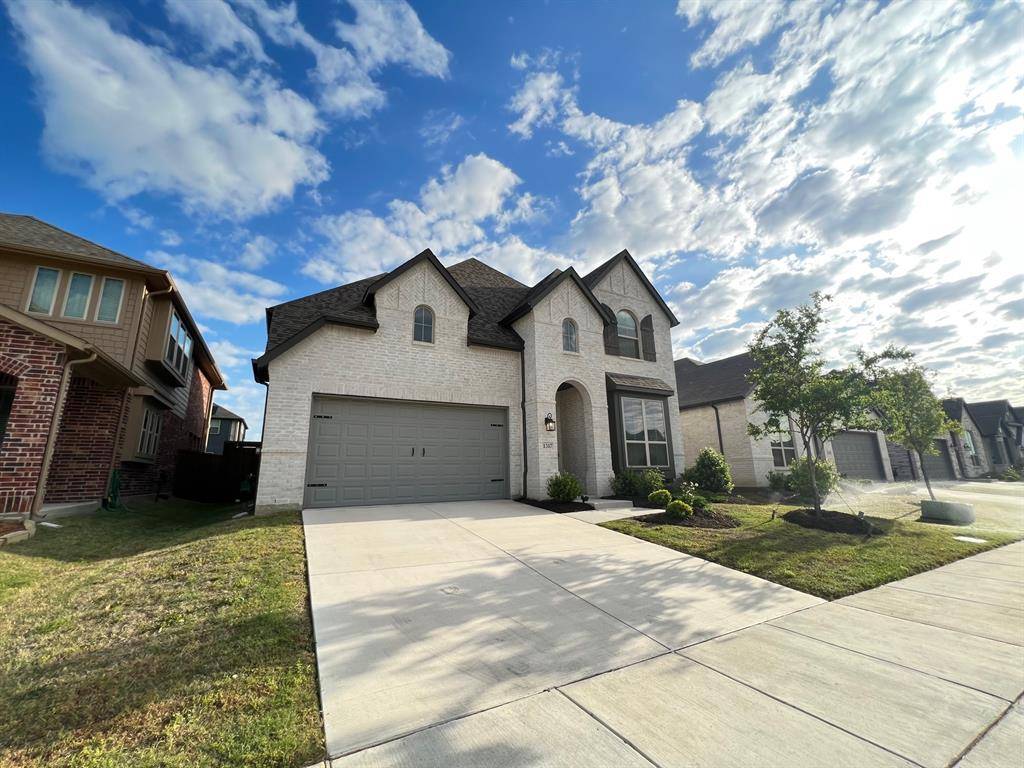 1317 Thrasher Drive, Little Elm, TX 75068