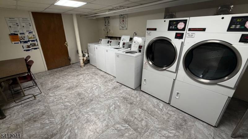 325 79Th St #23, North Bergen Twp., NJ 07047